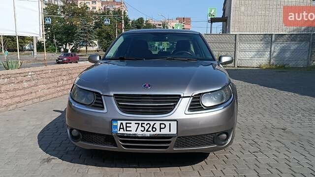Сірий Сааб 9-5, об'ємом двигуна 1.9 л та пробігом 353 тис. км за 6050 $, фото 6 на Automoto.ua