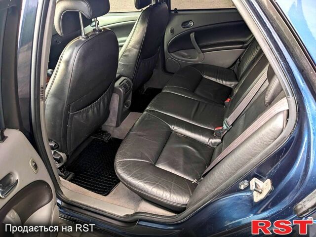 Синий Сааб 9-5, объемом двигателя 2 л и пробегом 480 тыс. км за 2450 $, фото 4 на Automoto.ua