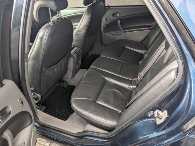 Синий Сааб 9-5, объемом двигателя 2 л и пробегом 480 тыс. км за 2999 $, фото 10 на Automoto.ua