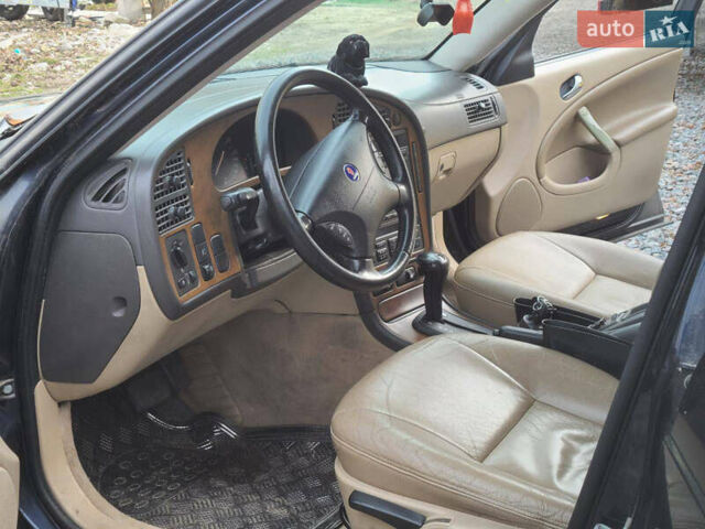 Синій Сааб 9-5, об'ємом двигуна 2.2 л та пробігом 315 тис. км за 2990 $, фото 4 на Automoto.ua