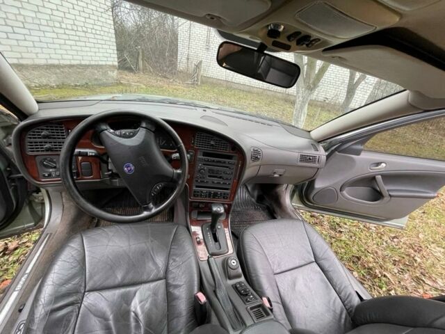 Зеленый Сааб 9-5, объемом двигателя 2.3 л и пробегом 3 тыс. км за 2800 $, фото 5 на Automoto.ua