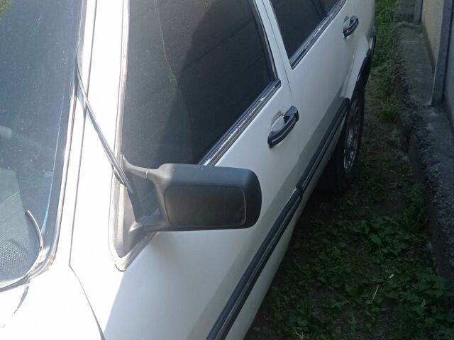 Білий Сааб 9000, об'ємом двигуна 2 л та пробігом 360 тис. км за 600 $, фото 7 на Automoto.ua