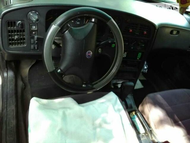 Белый Сааб 9000, объемом двигателя 2 л и пробегом 375 тыс. км за 2900 $, фото 8 на Automoto.ua