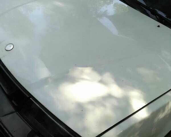 Белый Сааб 9000, объемом двигателя 2 л и пробегом 375 тыс. км за 2900 $, фото 3 на Automoto.ua