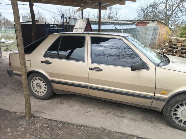 Бежевый Сааб 9000, объемом двигателя 2 л и пробегом 336 тыс. км за 2500 $, фото 9 на Automoto.ua