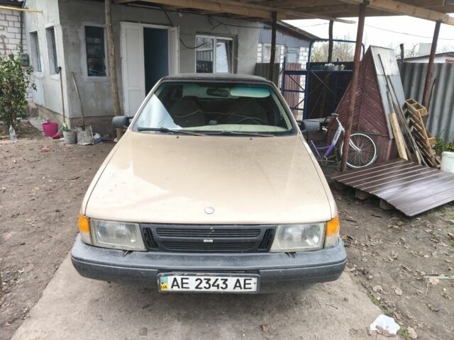 Бежевый Сааб 9000, объемом двигателя 2 л и пробегом 336 тыс. км за 2500 $, фото 6 на Automoto.ua