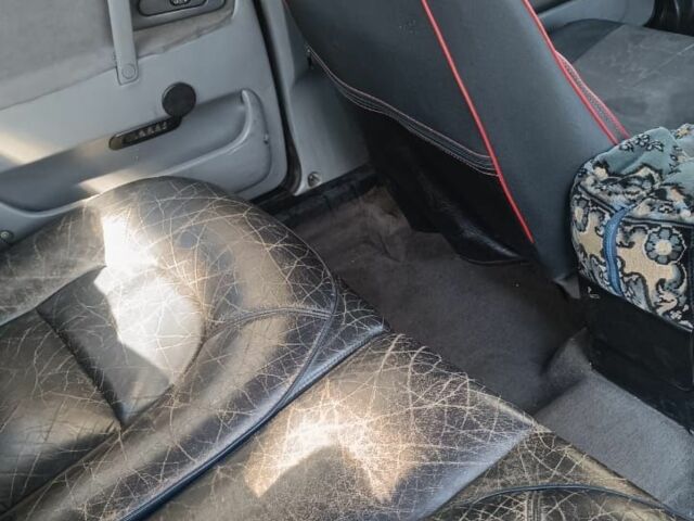 Синій Сааб 9000, об'ємом двигуна 2 л та пробігом 350 тис. км за 2000 $, фото 3 на Automoto.ua