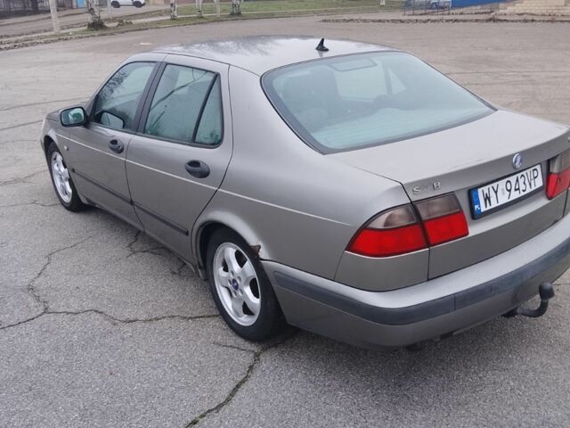 Серый Сааб 96, объемом двигателя 2.2 л и пробегом 340 тыс. км за 1490 $, фото 2 на Automoto.ua