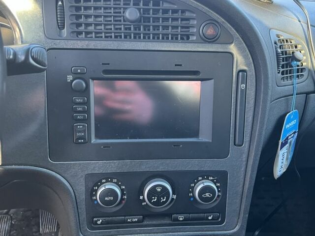 Синий Сааб 96, объемом двигателя 2 л и пробегом 320 тыс. км за 3200 $, фото 5 на Automoto.ua