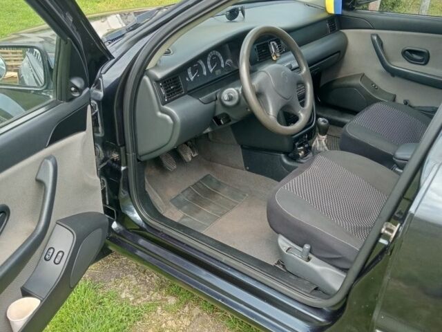 Чорний Саманд EL, об'ємом двигуна 1.8 л та пробігом 320 тис. км за 2099 $, фото 9 на Automoto.ua