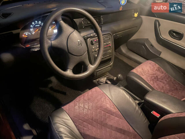 Красный Саманд ЕЛ, объемом двигателя 1.76 л и пробегом 138 тыс. км за 2700 $, фото 7 на Automoto.ua