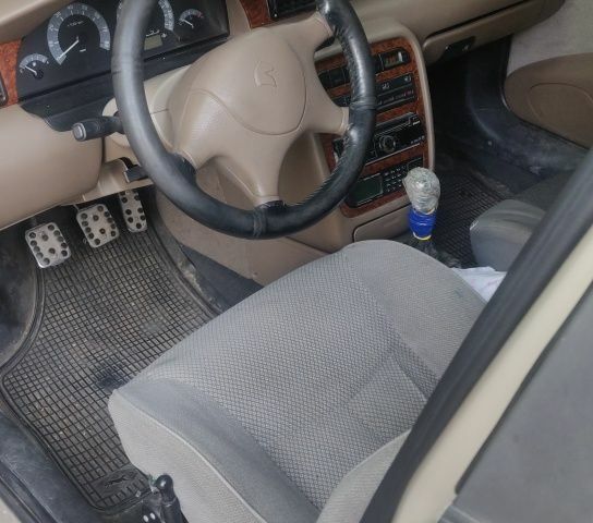 Бежевый Саманд ЛХ, объемом двигателя 1.8 л и пробегом 182 тыс. км за 500 $, фото 4 на Automoto.ua