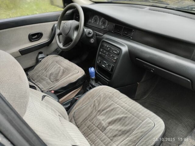 Саманд ЛХ 2007 в Харькове на Automoto.ua Черный Саманд ЛХ, объемом двигателя 1.8 л и пробегом 180 тыс. км за 1250 $, фото 5 на Automoto.ua