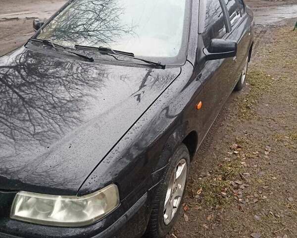 Чорний Саманд LX, об'ємом двигуна 1.8 л та пробігом 204 тис. км за 2000 $, фото 2 на Automoto.ua