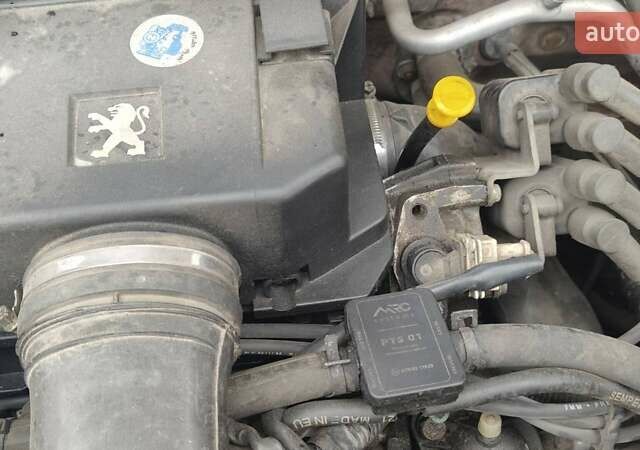 Червоний Саманд LX, об'ємом двигуна 1.76 л та пробігом 105 тис. км за 4000 $, фото 8 на Automoto.ua