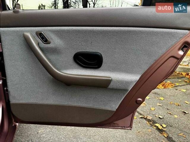 Червоний Саманд LX, об'ємом двигуна 1.8 л та пробігом 105 тис. км за 4190 $, фото 21 на Automoto.ua