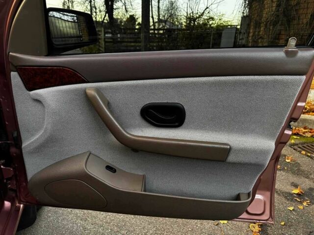 Червоний Саманд LX, об'ємом двигуна 1.8 л та пробігом 105 тис. км за 4190 $, фото 23 на Automoto.ua