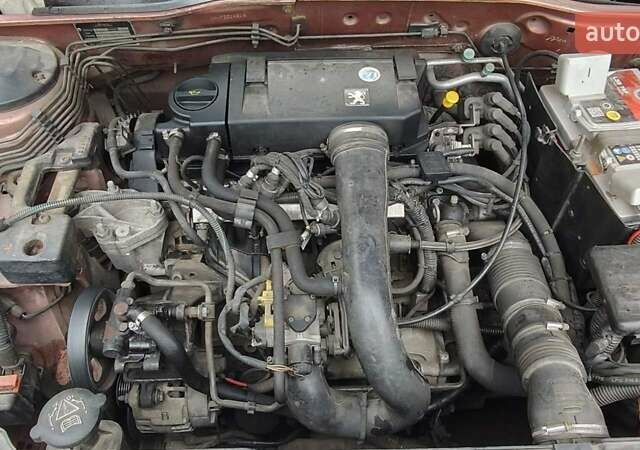 Червоний Саманд LX, об'ємом двигуна 1.76 л та пробігом 105 тис. км за 4000 $, фото 9 на Automoto.ua