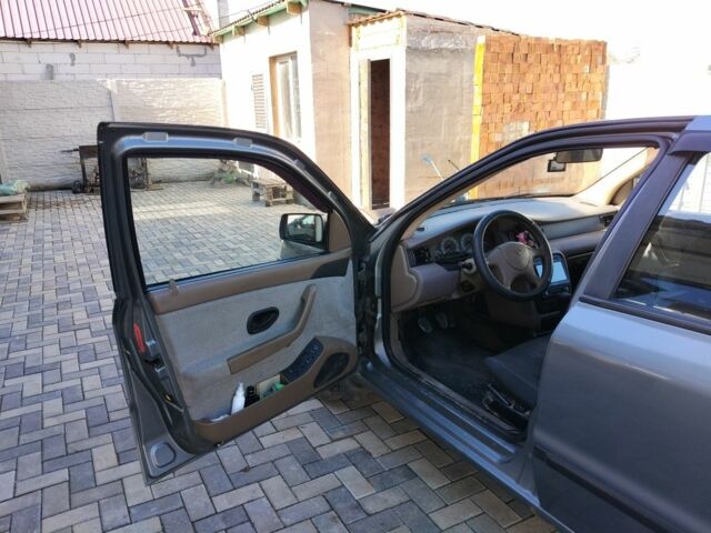 Сірий Саманд LX, об'ємом двигуна 1.8 л та пробігом 281 тис. км за 2800 $, фото 8 на Automoto.ua