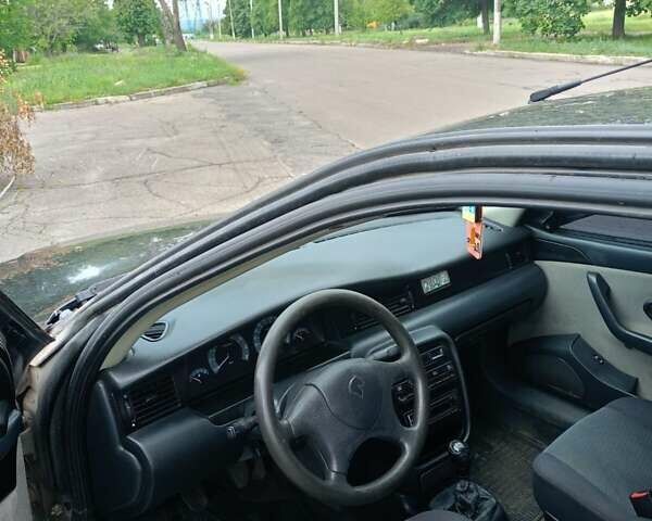 Черный Саманд СЕ, объемом двигателя 1.76 л и пробегом 205 тыс. км за 2000 $, фото 7 на Automoto.ua