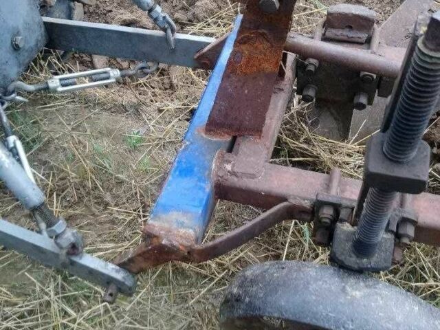 Самодельный Другая, объемом двигателя 1.6 л и пробегом 100 тыс. км за 3500 $, фото 2 на Automoto.ua