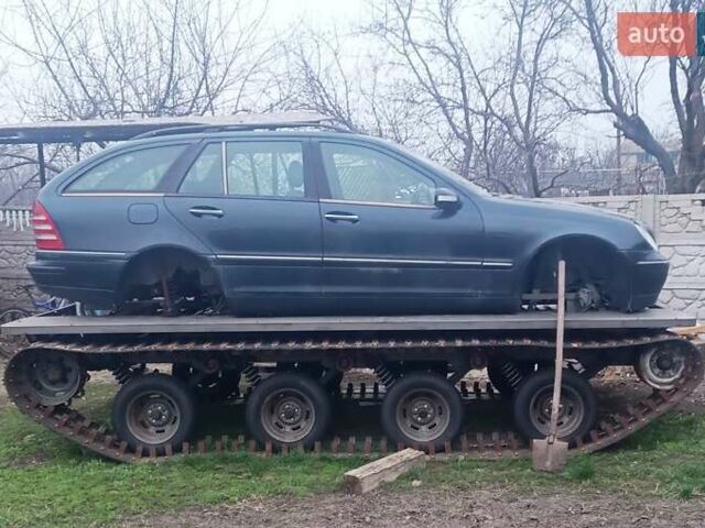 Зеленый Самодельный Саморобний авто, объемом двигателя 2 л и пробегом 1 тыс. км за 6500 $, фото 3 на Automoto.ua