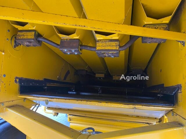 Бежевий Сампо 680, об'ємом двигуна 0 л та пробігом 0 тис. км за 19166 $, фото 12 на Automoto.ua