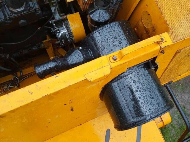 Сампо 680 1987 у Рівному на Automoto.ua Жовтий Сампо 680, об'ємом двигуна 0 л та пробігом 10 тис. км за 17500 $, фото 6 на Automoto.ua