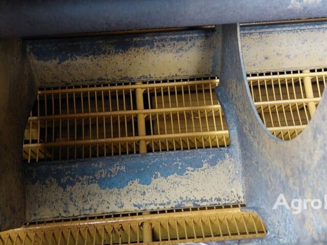 Желтый Сампо 680, объемом двигателя 0 л и пробегом 0 тыс. км за 19945 $, фото 24 на Automoto.ua