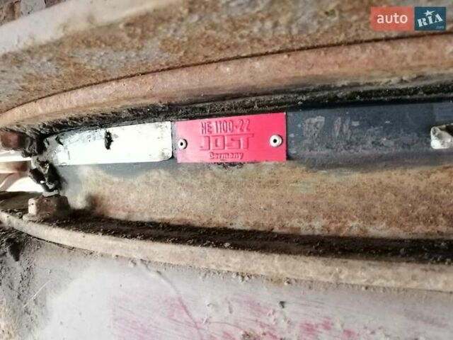 Самро RE 1999 в Белозерке на Automoto.ua Красный Самро RE, объемом двигателя 0 л и пробегом 10 тыс. км за 5000 $, фото 5 на Automoto.ua