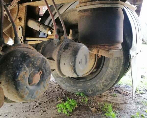 Самро RE 1999 в Белозерке на Automoto.ua Красный Самро RE, объемом двигателя 0 л и пробегом 10 тыс. км за 5000 $, фото 4 на Automoto.ua