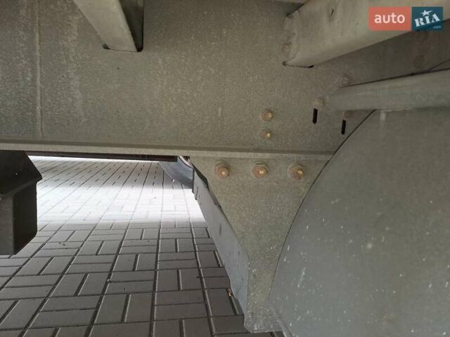 Самро D2 2006 у Черкасах на Automoto.ua Червоний Самро D2, об'ємом двигуна 0 л та пробігом 100 тис. км за 6000 $, фото 7 на Automoto.ua