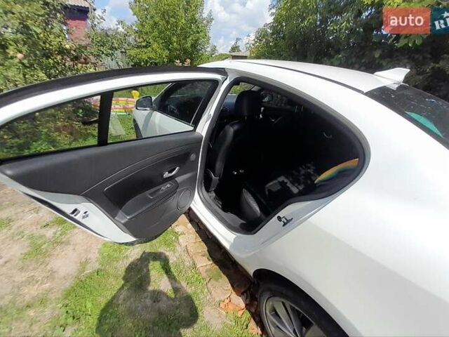 Белый Самсунг СМ3, объемом двигателя 1.6 л и пробегом 217 тыс. км за 5600 $, фото 14 на Automoto.ua