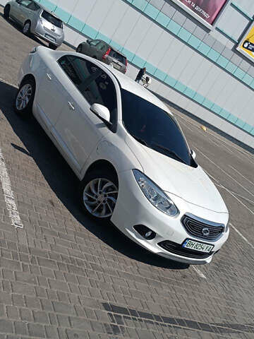 Самсунг СМ3 2014 в Одессе на Automoto.ua Белый Самсунг СМ3, объемом двигателя 0 л и пробегом 133 тыс. км за 7399 $, фото 2 на Automoto.ua