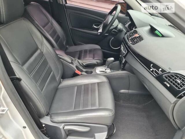 Серый Самсунг СМ3, объемом двигателя 0 л и пробегом 70 тыс. км за 8500 $, фото 11 на Automoto.ua