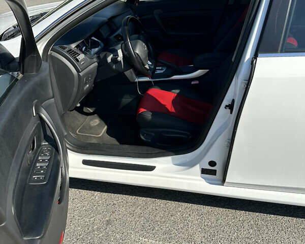 Белый Самсунг СМ5, объемом двигателя 2 л и пробегом 190 тыс. км за 7999 $, фото 2 на Automoto.ua