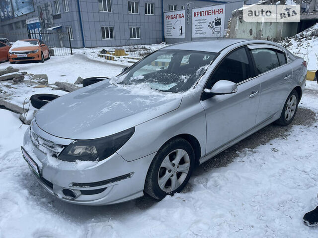 Сірий Самсунг SM5, об'ємом двигуна 2 л та пробігом 177 тис. км за 5900 $, фото 8 на Automoto.ua