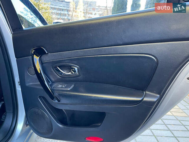 Сірий Самсунг SM5, об'ємом двигуна 2 л та пробігом 212 тис. км за 7850 $, фото 10 на Automoto.ua