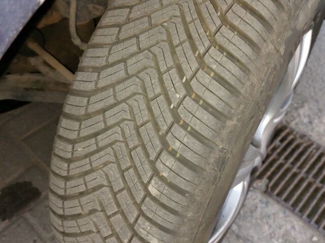 Синій Самсунг SM5, об'ємом двигуна 2 л та пробігом 240 тис. км за 3779 $, фото 2 на Automoto.ua