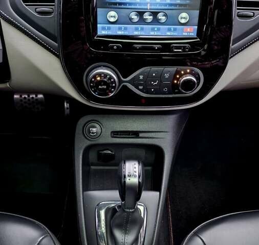 Белый Самсунг QM3, объемом двигателя 1.46 л и пробегом 144 тыс. км за 16000 $, фото 15 на Automoto.ua