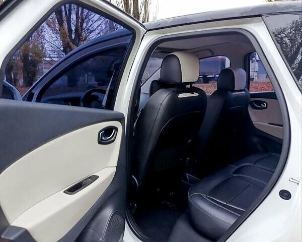 Белый Самсунг QM3, объемом двигателя 1.46 л и пробегом 144 тыс. км за 16000 $, фото 10 на Automoto.ua