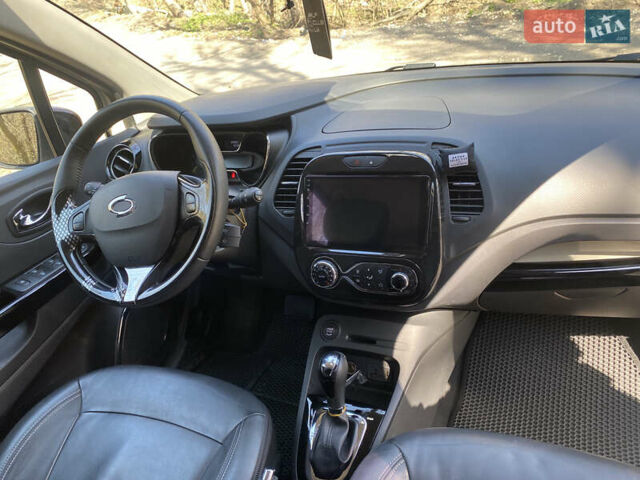 Бежевий Самсунг QM3, об'ємом двигуна 1.46 л та пробігом 110 тис. км за 10500 $, фото 4 на Automoto.ua