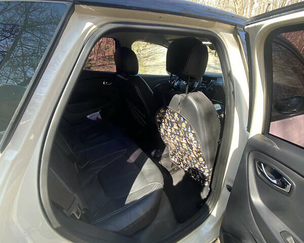 Бежевий Самсунг QM3, об'ємом двигуна 1.46 л та пробігом 110 тис. км за 10500 $, фото 16 на Automoto.ua