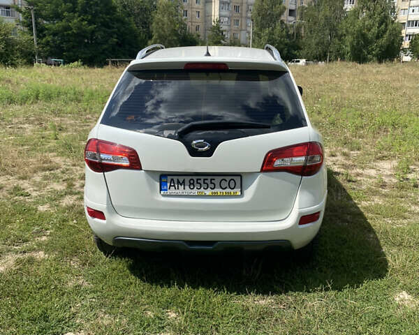 Белый Самсунг QM5, объемом двигателя 2 л и пробегом 173 тыс. км за 9000 $, фото 4 на Automoto.ua
