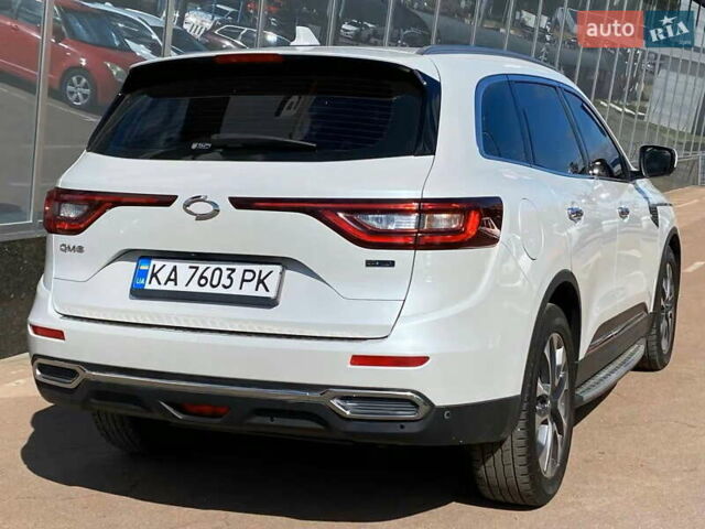 Самсунг QM6 2017 у Києві на Automoto.ua Білий Самсунг QM6, об'ємом двигуна 2 л та пробігом 108 тис. км за 19900 $, фото 8 на Automoto.ua