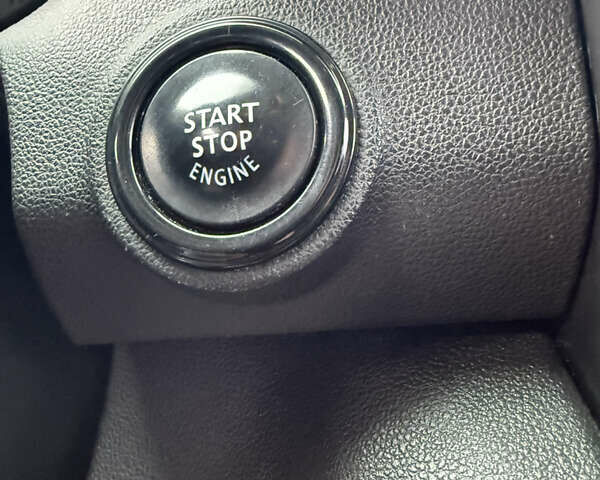 Белый Самсунг QM6, объемом двигателя 2 л и пробегом 108 тыс. км за 17500 $, фото 13 на Automoto.ua