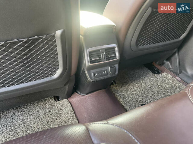 Білий Самсунг QM6, об'ємом двигуна 2 л та пробігом 120 тис. км за 19500 $, фото 11 на Automoto.ua