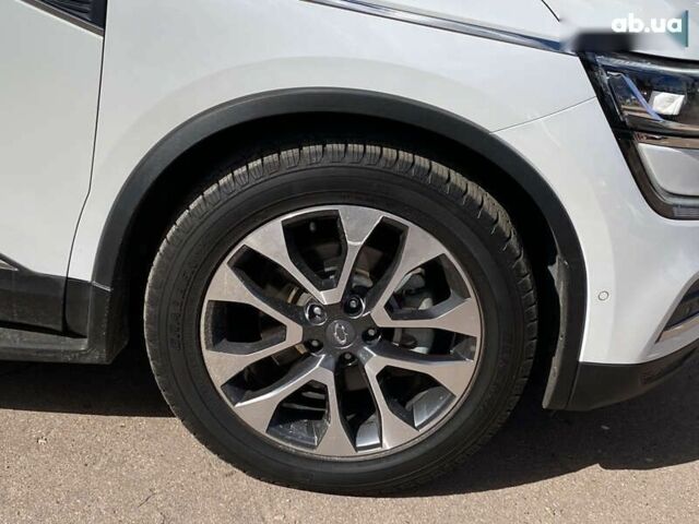 Самсунг QM6 2017 в Киеве на Automoto.ua Белый Самсунг QM6, объемом двигателя 2 л и пробегом 108 тыс. км за 19900 $, фото 19 на Automoto.ua