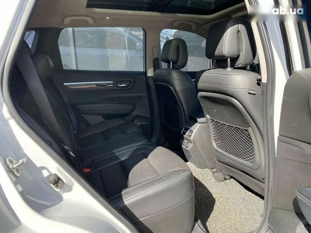 Самсунг QM6 2017 в Киеве на Automoto.ua Белый Самсунг QM6, объемом двигателя 2 л и пробегом 108 тыс. км за 19900 $, фото 13 на Automoto.ua