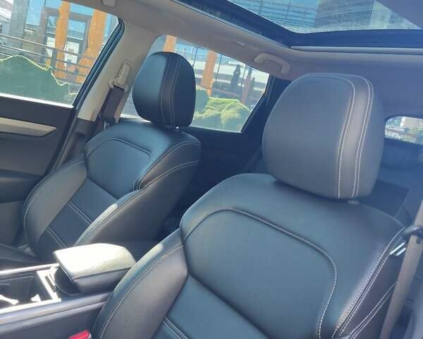 Чорний Самсунг QM6, об'ємом двигуна 2 л та пробігом 32 тис. км за 23500 $, фото 3 на Automoto.ua
